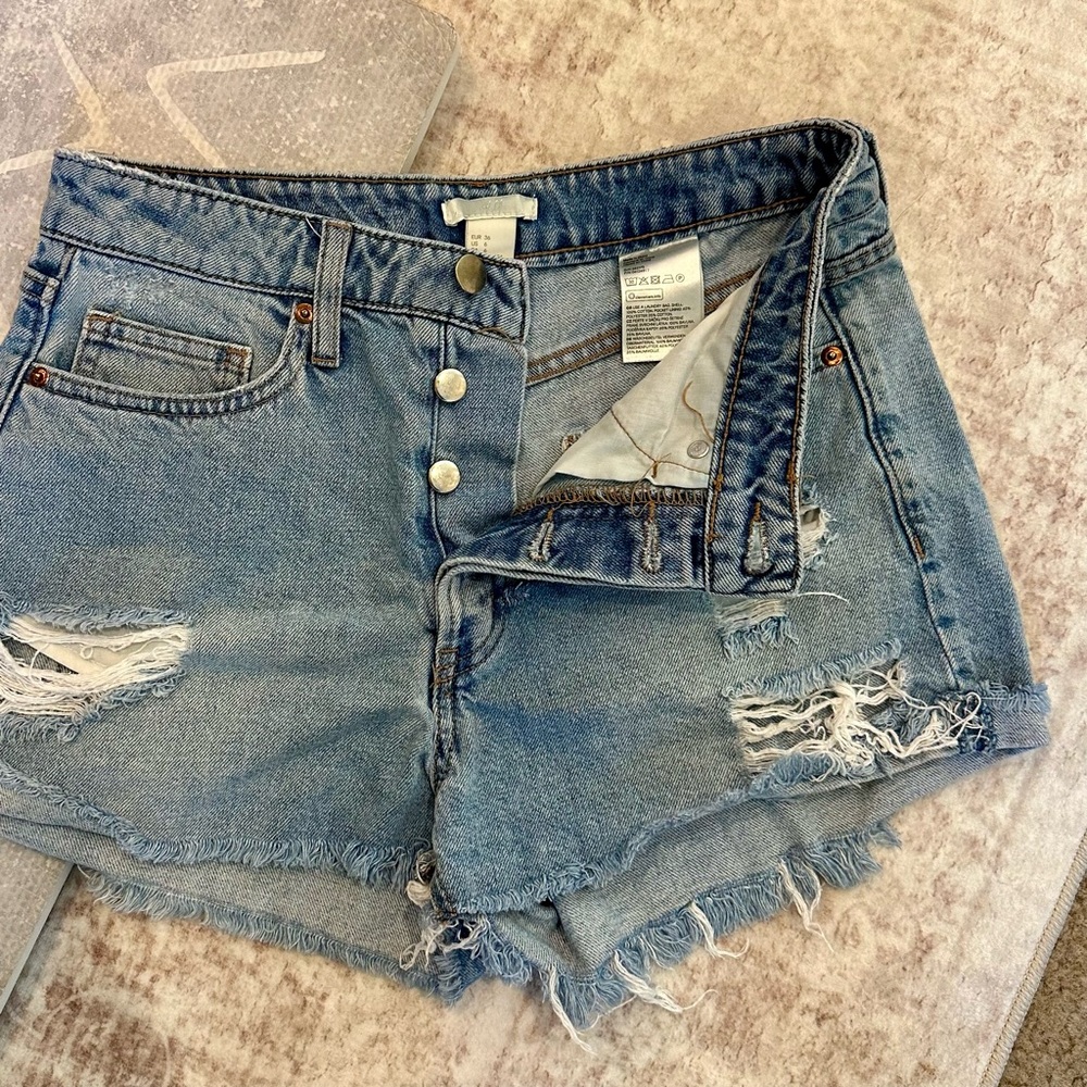 High-Waist Distressed Denim Shorts - Light Blue - Picture 2 of 4